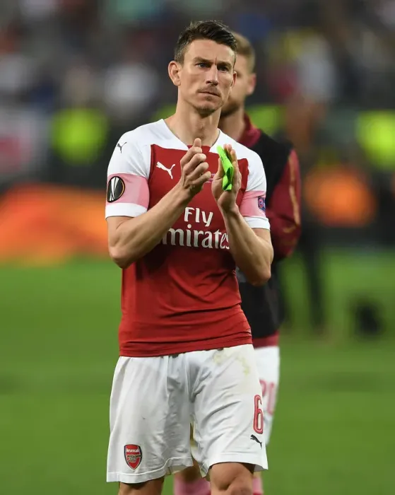 Framed Print : Arsenal's Laurent Koscielny Celebrates Europa League Final Victory over Chelsea in Baku Framed Print : Arsenal's Laurent Koscielny Celebrates Europa League Final Victory over Chelsea in Baku