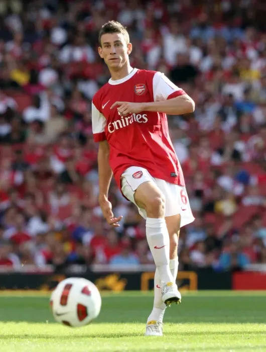 Framed Print : Arsenal's Laurent Koscielny vs AC Milan at Emirates Cup 2010: A 1-1 Battle Framed Print : Arsenal's Laurent Koscielny vs AC Milan at Emirates Cup 2010: A 1-1 Battle