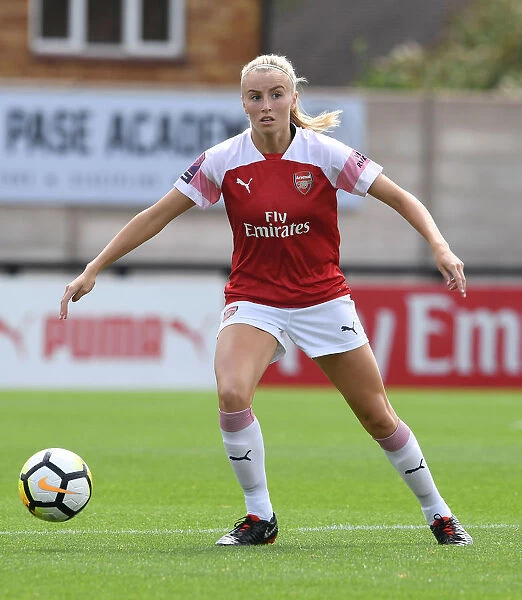 Arsenal's Leah Williamson in Action: Arsenal Women vs West Ham United Women, Continental Cup