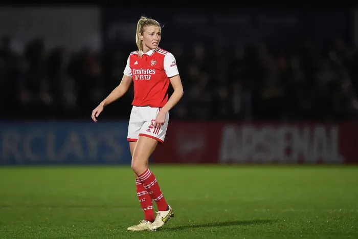 Framed Print : Arsenal's Leah Williamson in Action during FA Women's Super League Match vs. Reading