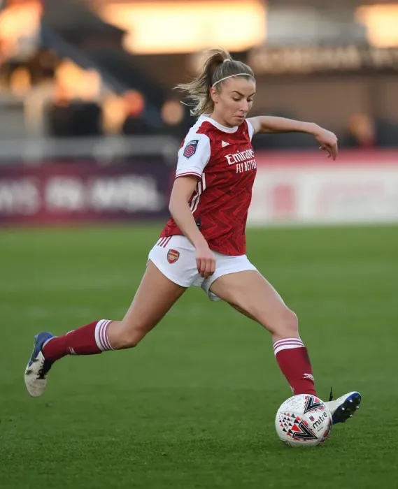 Framed Print : Arsenal's Leah Williamson in Action: FA WSL Match vs Birmingham City Women, 2020-21 Framed Print : Arsenal's Leah Williamson in Action: FA WSL Match vs Birmingham City Women, 2020-21