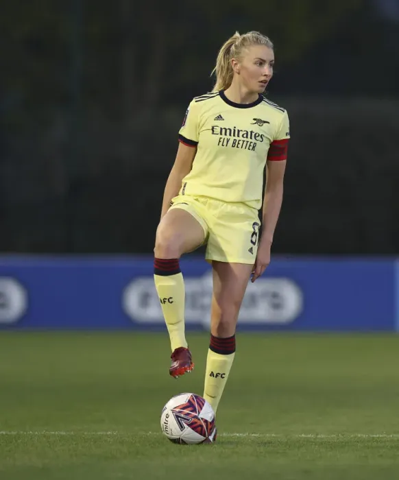 Framed Print : Arsenal's Leah Williamson in Action during FA WSL Match vs Everton