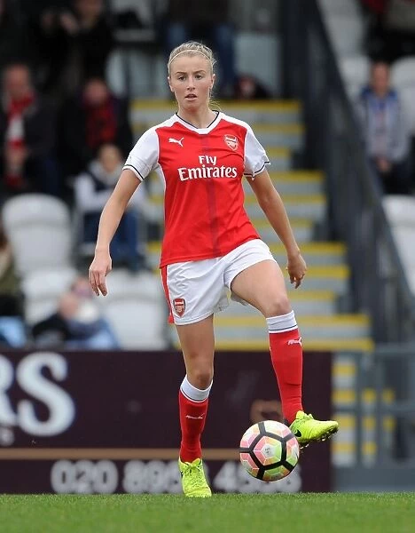 Arsenal's Leah Williamson in Action against Tottenham Ladies during the FA Cup Match