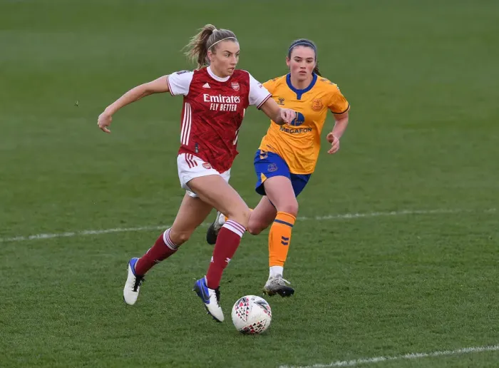 Framed Print : Arsenal's Leah Williamson Faces Off Against Everton in FA WSL Clash Framed Print : Arsenal's Leah Williamson Faces Off Against Everton in FA WSL Clash
