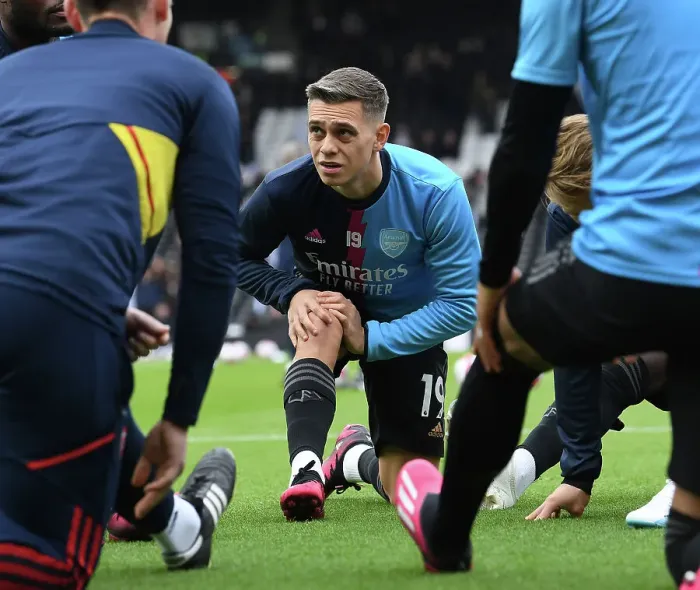 Framed Print : Arsenal's Leandro Trossard Prepares for Fulham Clash in Premier League (2022-23)