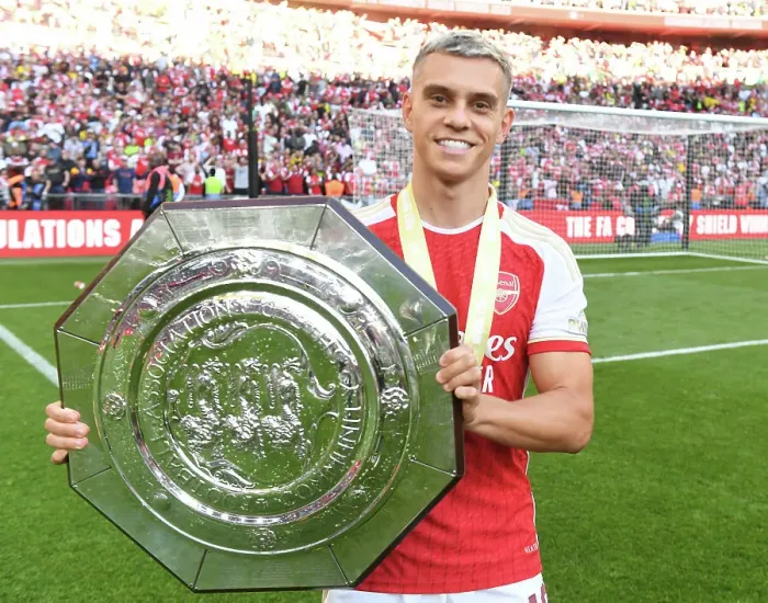 Framed Print : Arsenal's Leandro Trossard Reacts After Community Shield Loss to Manchester City, 2023-24 Framed Print : Arsenal's Leandro Trossard Reacts After Community Shield Loss to Manchester City, 2023-24