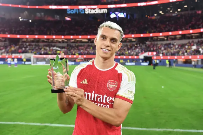 Framed Print : Arsenal's Leandro Trossard Receives Man of the Match Award vs. FC Barcelona in 2023 Pre-Season Friendly Framed Print : Arsenal's Leandro Trossard Receives Man of the Match Award vs. FC Barcelona in 2023 Pre-Season Friendly