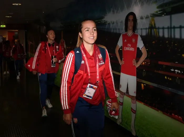Framed Print : Arsenal's Lia Walti: Pre-Match Focus before Arsenal Women vs. FC Bayern Munich Framed Print : Arsenal's Lia Walti: Pre-Match Focus before Arsenal Women vs. FC Bayern Munich