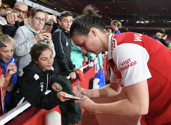 Framed Print : Arsenal's Lotte Wubben-Moy Greets Fans with Autographs after UEFA Women's Champions League Match Framed Print : Arsenal's Lotte Wubben-Moy Greets Fans with Autographs after UEFA Women's Champions League Match