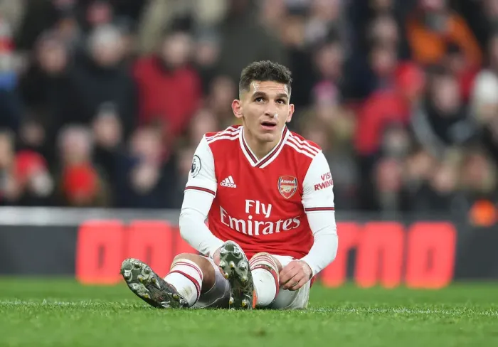 Framed Print : Arsenal's Lucas Torreira in Action Against Sheffield United - Premier League 2019-2020 Framed Print : Arsenal's Lucas Torreira in Action Against Sheffield United - Premier League 2019-2020