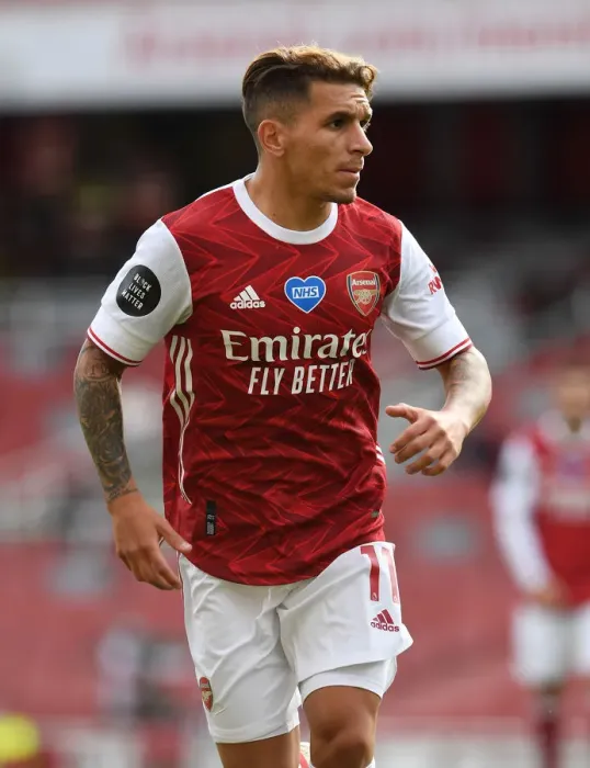 Framed Print : Arsenal's Lucas Torreira in Action Against Watford in 2019-20 Premier League Framed Print : Arsenal's Lucas Torreira in Action Against Watford in 2019-20 Premier League
