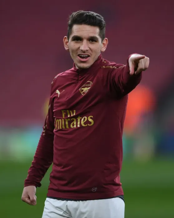 Framed Print : Arsenal's Lucas Torreira Prepares for Arsenal v BATE Borisov: UEFA Europa League Clash