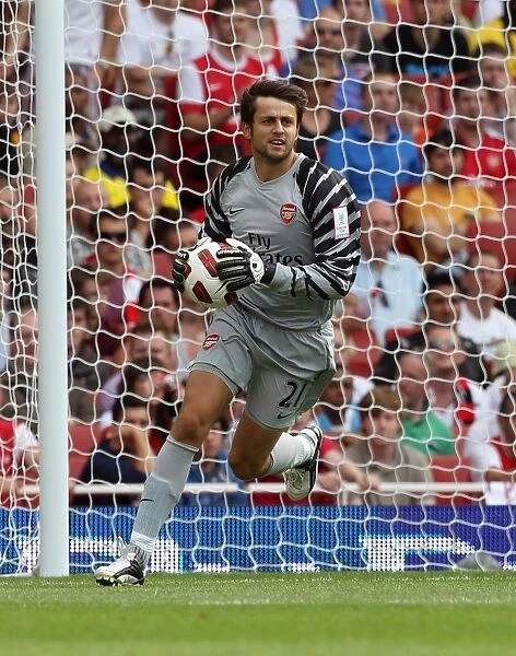 Arsenal's Lukasz Fabianski in Action Against AC Milan at the Emirates Cup, 2010