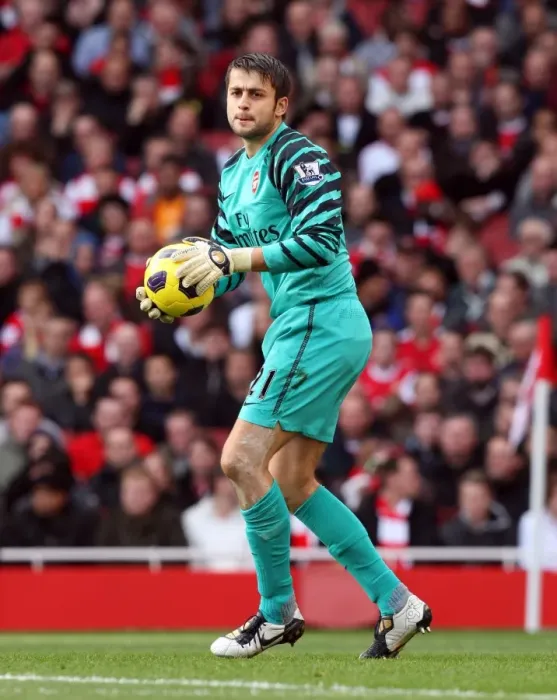 Framed Print : Arsenal's Lukasz Fabianski Secures 1-0 Victory Over West Ham United in the Premier League Framed Print : Arsenal's Lukasz Fabianski Secures 1-0 Victory Over West Ham United in the Premier League
