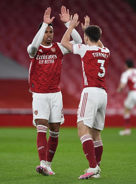 Arsenal's Magalhaes and Tierney Prepare for Burnley Clash (2020-21)