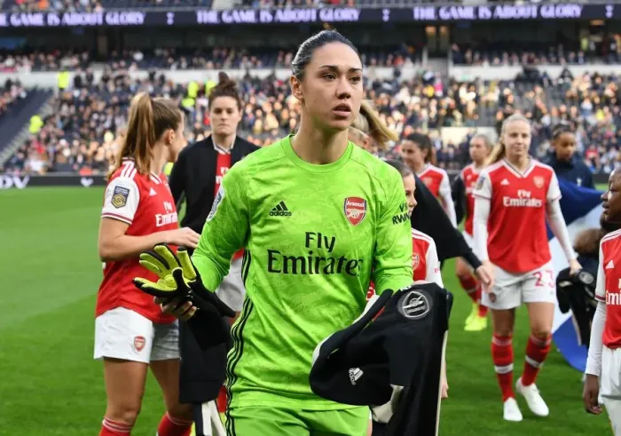 Framed Print : Arsenal's Manuela Zinsberger Prepares for Tottenham Showdown in FA WSL Clash