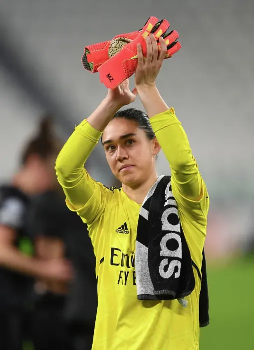 Framed Print : Arsenal's Manuela Zinsberger Thanks Fans After Juventus Clash in UEFA Women's Champions League Framed Print : Arsenal's Manuela Zinsberger Thanks Fans After Juventus Clash in UEFA Women's Champions League