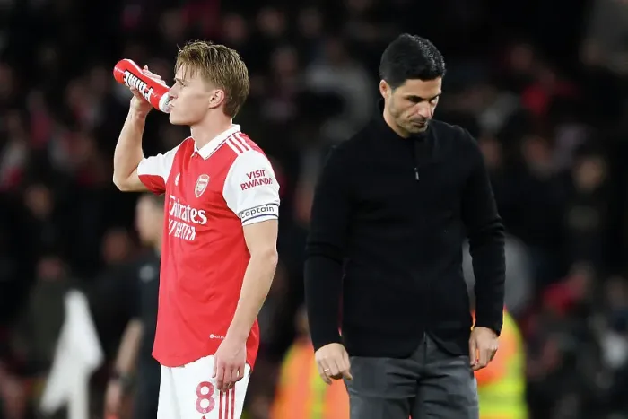Framed Print : Arsenal's Martin Odegaard Amidst the Intensity: Arsenal FC vs Chelsea FC, Premier League 2022-23