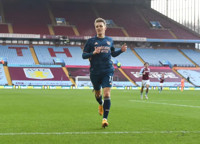 Framed Print : Arsenal's Martin Odegaard at Aston Villa: Premier League Clash Amidst COVID-19 Restrictions (February 2021)