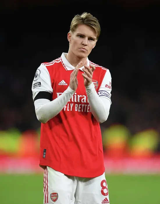 Framed Print : Arsenal's Martin Odegaard Celebrates with Fans after Arsenal v Brentford Win, Premier League 2022-23