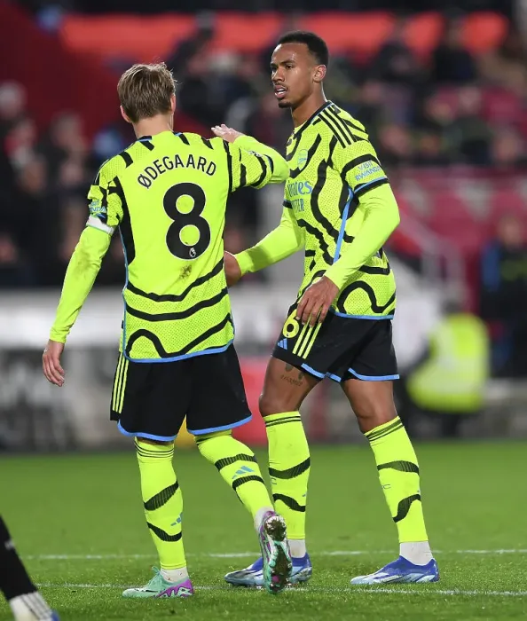 Framed Print : Arsenal's Martin Odegaard and Gabriel Magalhaes in Action against Brentford in 2023-24 Premier League Framed Print : Arsenal's Martin Odegaard and Gabriel Magalhaes in Action against Brentford in 2023-24 Premier League