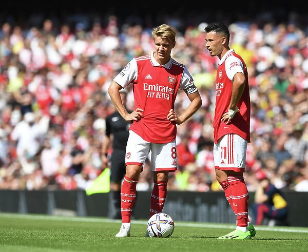 Arsenal's Martin Odegaard and Gabriel Martinelli in Action against Leicester City - 2022-23 Premier League