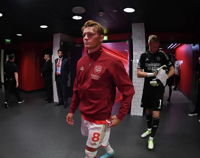 Framed Print : Arsenal's Martin Odegaard Gears Up: Arsenal FC vs. Nottingham Forest, Premier League 2023-24