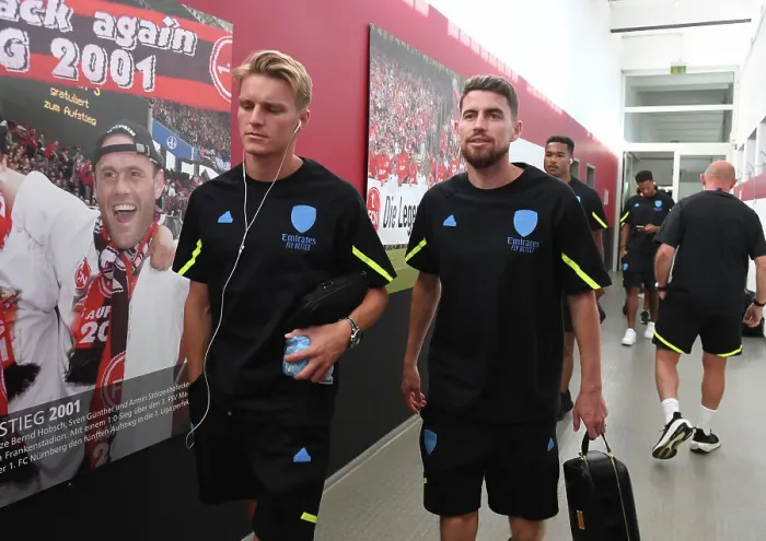 Framed Print : Arsenal's Martin Odegaard and Jorginho Prepare for Nuremberg Friendly