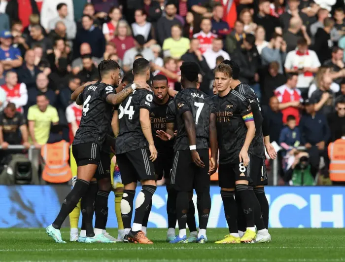Framed Print : Arsenal's Martin Odegaard Leads Team Huddle Before Southampton Clash - Premier League 2022-23
