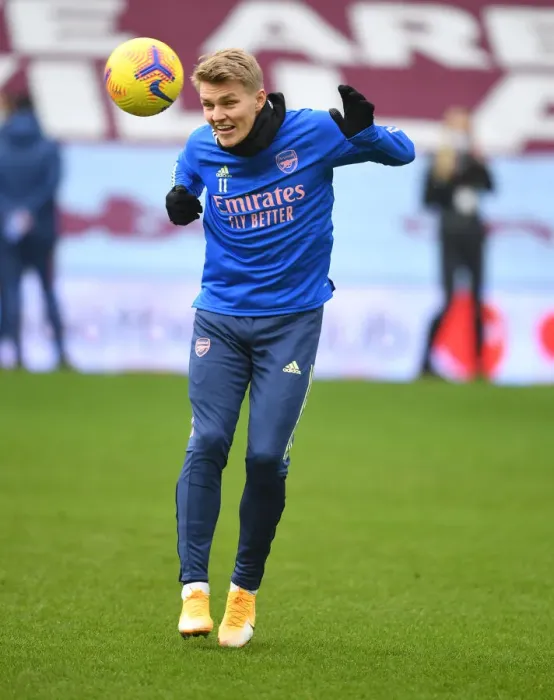 Framed Print : Arsenal's Martin Odegaard Prepares for Aston Villa Clash in Empty Villa Park (Aston Villa vs Arsenal, 2021-22 Premier League)