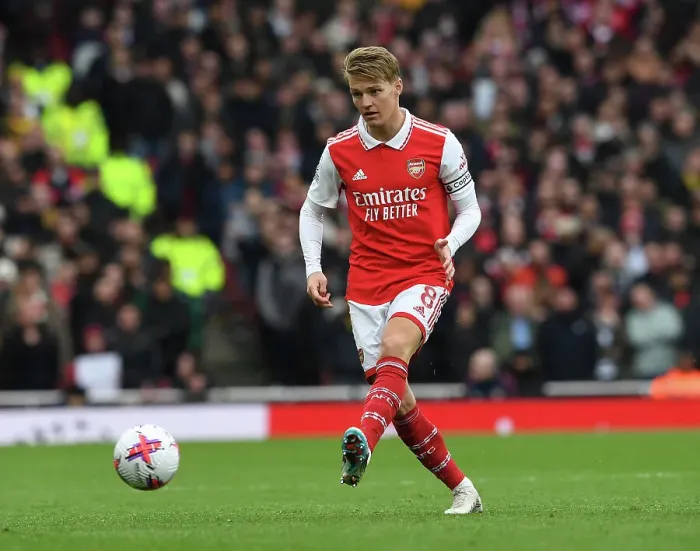 Framed Print : Arsenal's Martin Odegaard Shines in Arsenal FC vs Leeds United Premier League Clash (2022-23)