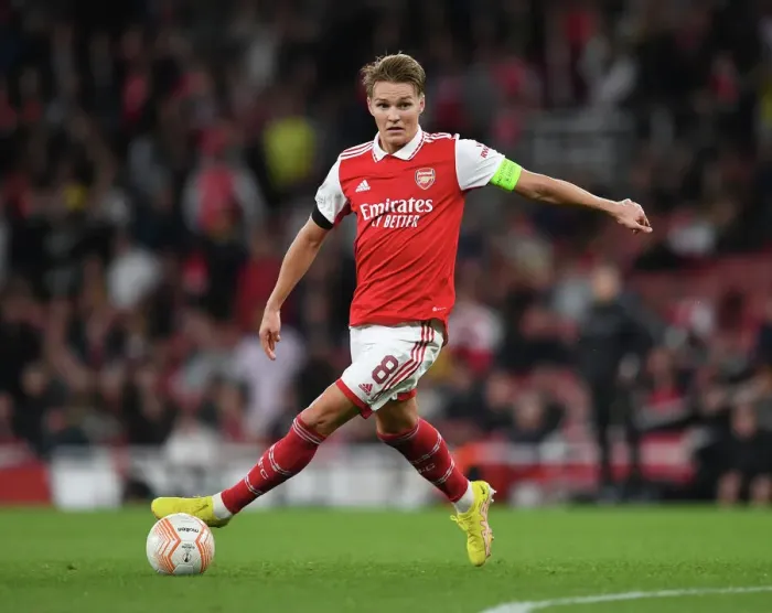 Framed Print : Arsenal's Martin Odegaard Shines: Europa League Domination Over FK Bodo / Glimt Framed Print : Arsenal's Martin Odegaard Shines: Europa League Domination Over FK Bodo / Glimt