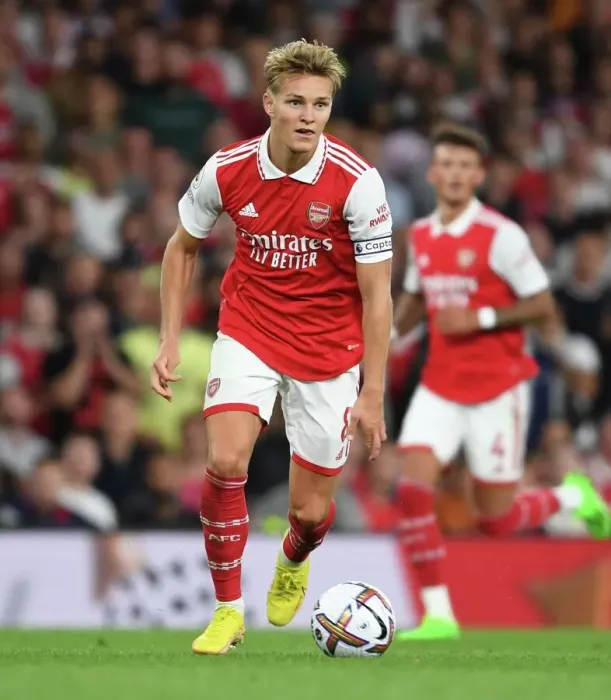 Framed Print : Arsenal's Martin Odegaard Shines in Premier League Clash Against Aston Villa Framed Print : Arsenal's Martin Odegaard Shines in Premier League Clash Against Aston Villa