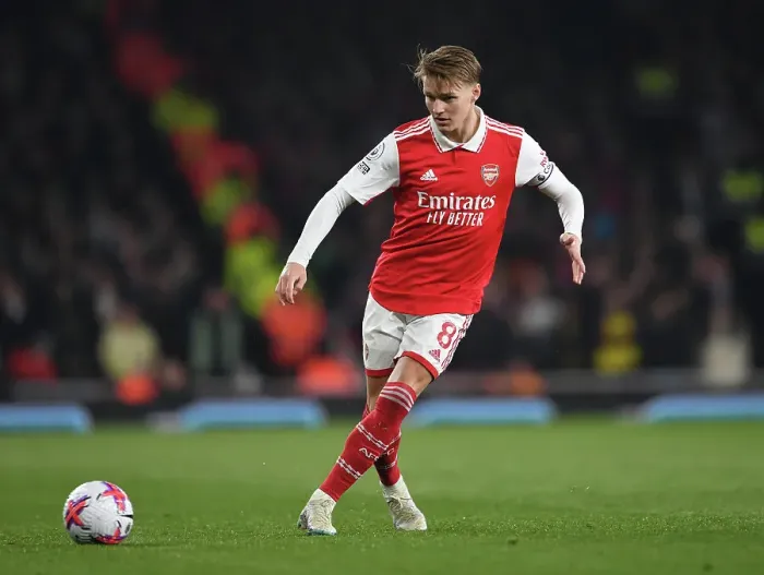 Framed Print : Arsenal's Martin Odegaard Shines in Premier League Clash Against Southampton