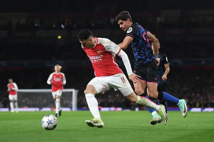 Framed Print : Arsenal's Martinelli Dashes Through Emirates Stadium Against Sevilla in 2023-24 Champions League Framed Print : Arsenal's Martinelli Dashes Through Emirates Stadium Against Sevilla in 2023-24 Champions League