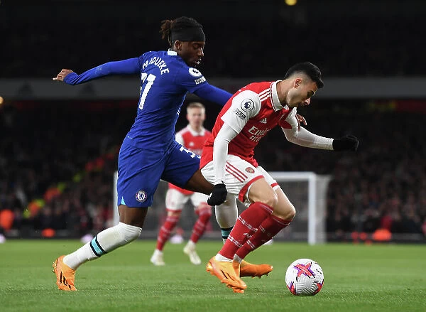 Arsenal's Martinelli Faces Off Against Chelsea in Premier League Showdown (2022-23)
