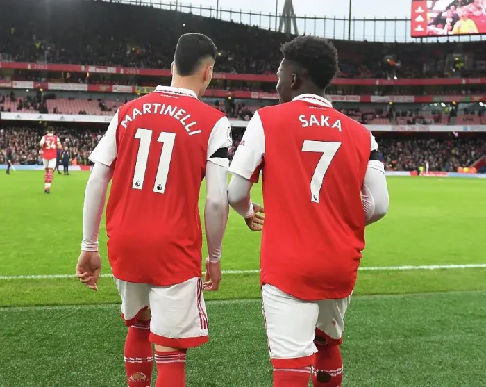 Framed Print : Arsenal's Martinelli and Saka in Action: Arsenal FC vs Brentford FC, Premier League 2022-23