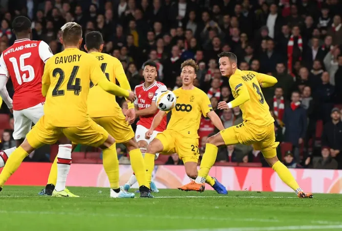 Framed Print : Arsenal's Martinelli Scores in Europa League Victory over Standard Liege