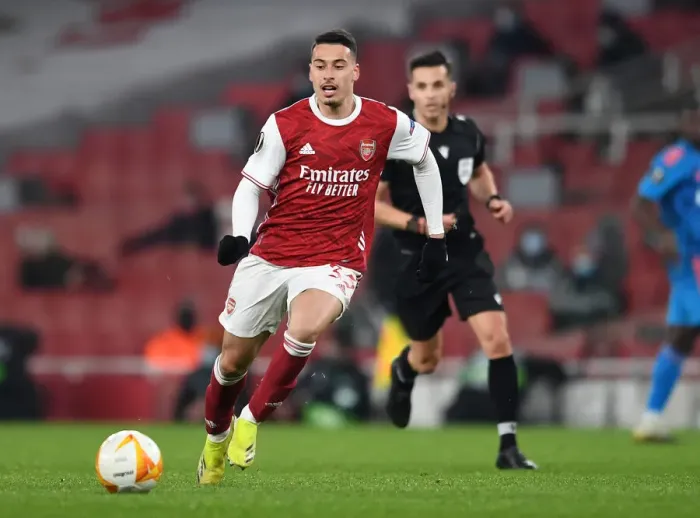 Framed Print : Arsenal's Martinelli Shines in Empty Emirates: Arsenal v Olympiacos, UEFA Europa League Round of 16 (2020-21)