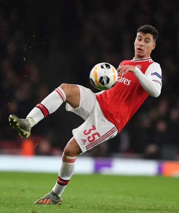 Framed Print : Arsenal's Martinelli Shines in Europa League Clash Against Eintracht Frankfurt