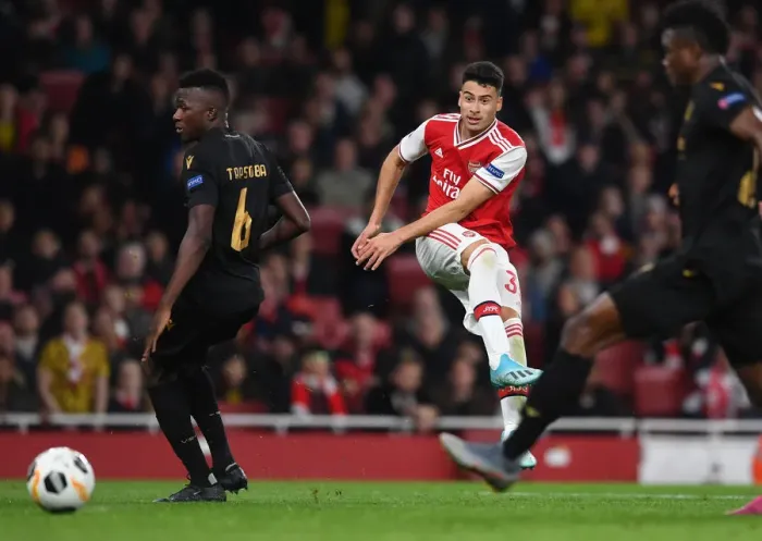 Framed Print : Arsenal's Martinelli Shines in Europa League Clash Against Vitoria Guimaraes