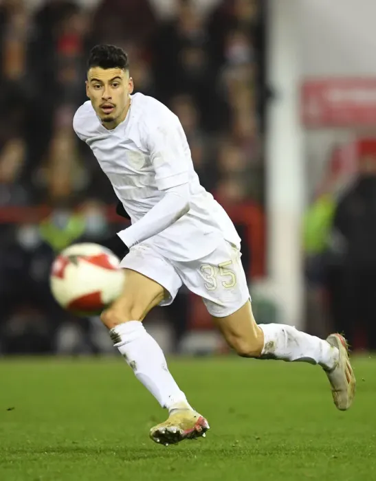 Framed Print : Arsenal's Martinelli Shines in FA Cup Clash against Nottingham Forest