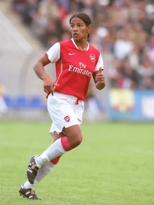 Framed Print : Arsenal's Mary Philip Scores Five in Thrilling 4:5 Victory over WFC Rossiyanka in Women's UEFA Cup