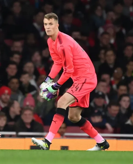 Framed Print : Arsenal's Matt Macey in Action against Norwich City - Carabao Cup Fourth Round, 2017-18