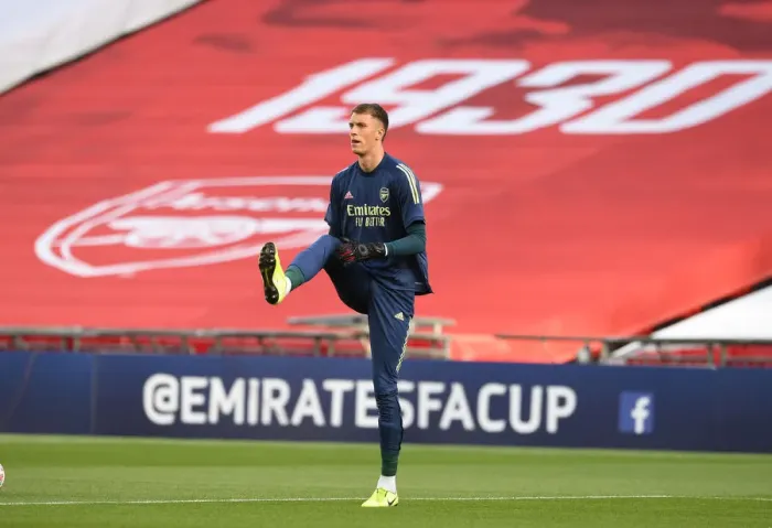 Framed Print : Arsenal's Matt Macey Prepares for FA Cup Semi-Final Showdown Against Manchester City