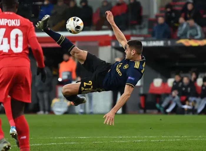 Framed Print : Arsenal's Mavropanos in Action: Standard Liege vs. Arsenal, UEFA Europa League (December 2019) Framed Print : Arsenal's Mavropanos in Action: Standard Liege vs. Arsenal, UEFA Europa League (December 2019)