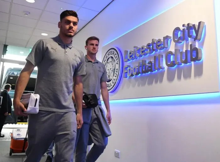 Framed Print : Arsenal's Mavropanos and Holding Prepare for Leicester Clash (2017-18) Framed Print : Arsenal's Mavropanos and Holding Prepare for Leicester Clash (2017-18)