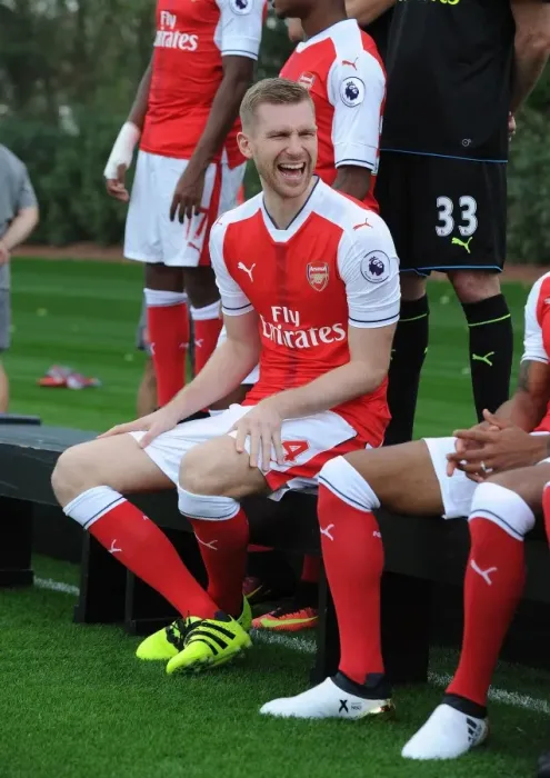 Framed Print : Arsenal's Per Mertesacker at 2016-17 Season Squad Photocall