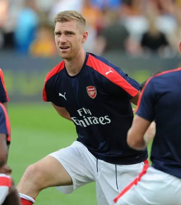 Framed Print : Arsenal's Per Mertesacker Gears Up for RC Lens Friendly, 2016 Framed Print : Arsenal's Per Mertesacker Gears Up for RC Lens Friendly, 2016