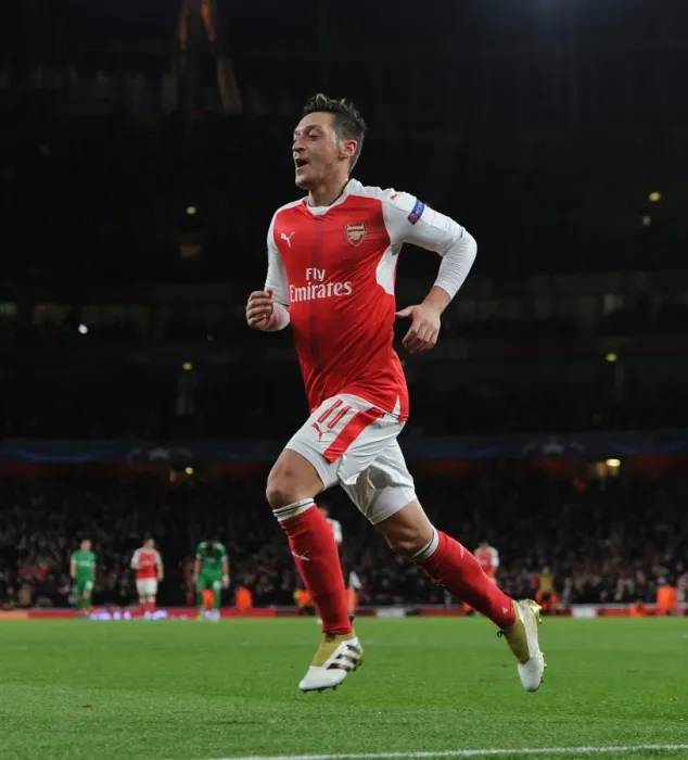Framed Print : Arsenal's Mesut Ozil Scores Double: Arsenal FC 5-0 PFC Ludogorets Razgrad, UEFA Champions League 2016-17 Framed Print : Arsenal's Mesut Ozil Scores Double: Arsenal FC 5-0 PFC Ludogorets Razgrad, UEFA Champions League 2016-17